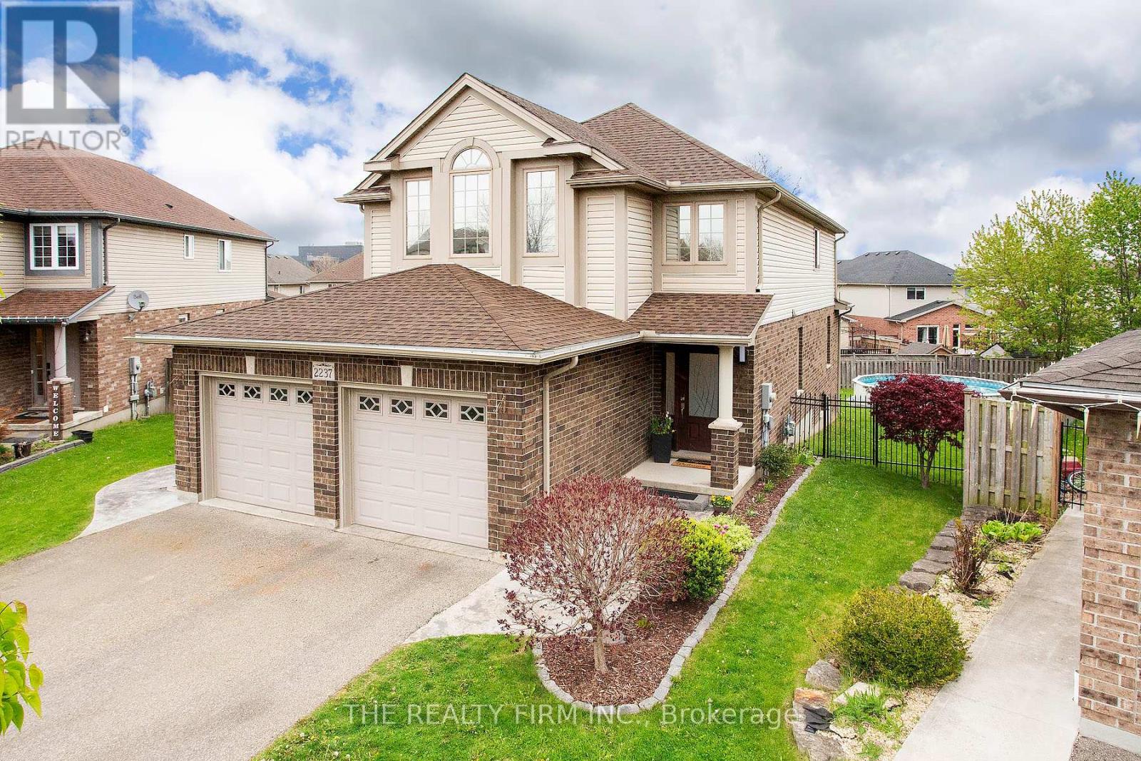 2237 CARDINAL COURT, London South, Ontario