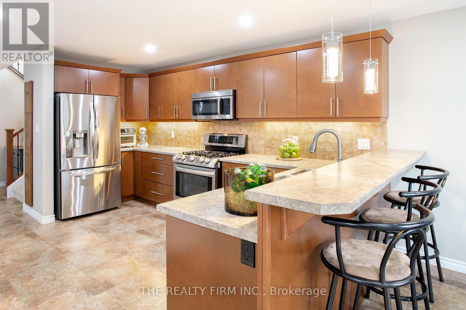 2237 Cardinal Court, London South, Ontario  N6M 0C2 - Photo 7 - X13127068