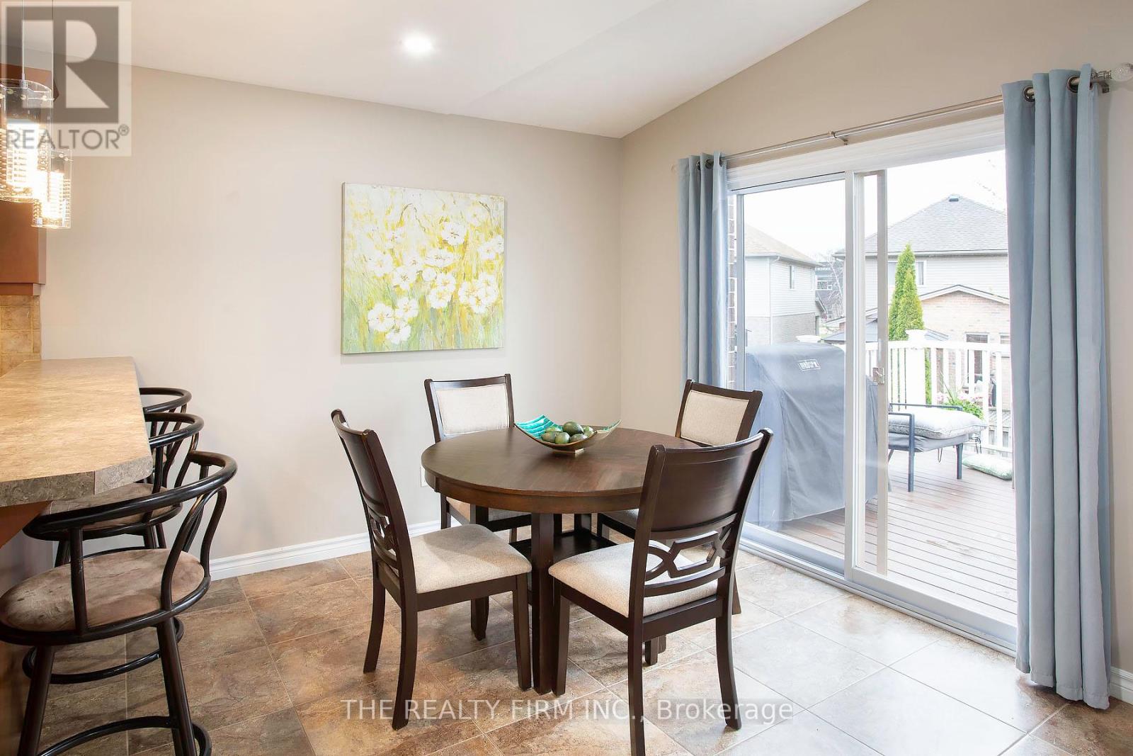 2237 Cardinal Court, London South, Ontario  N6M 0C2 - Photo 9 - X13127068