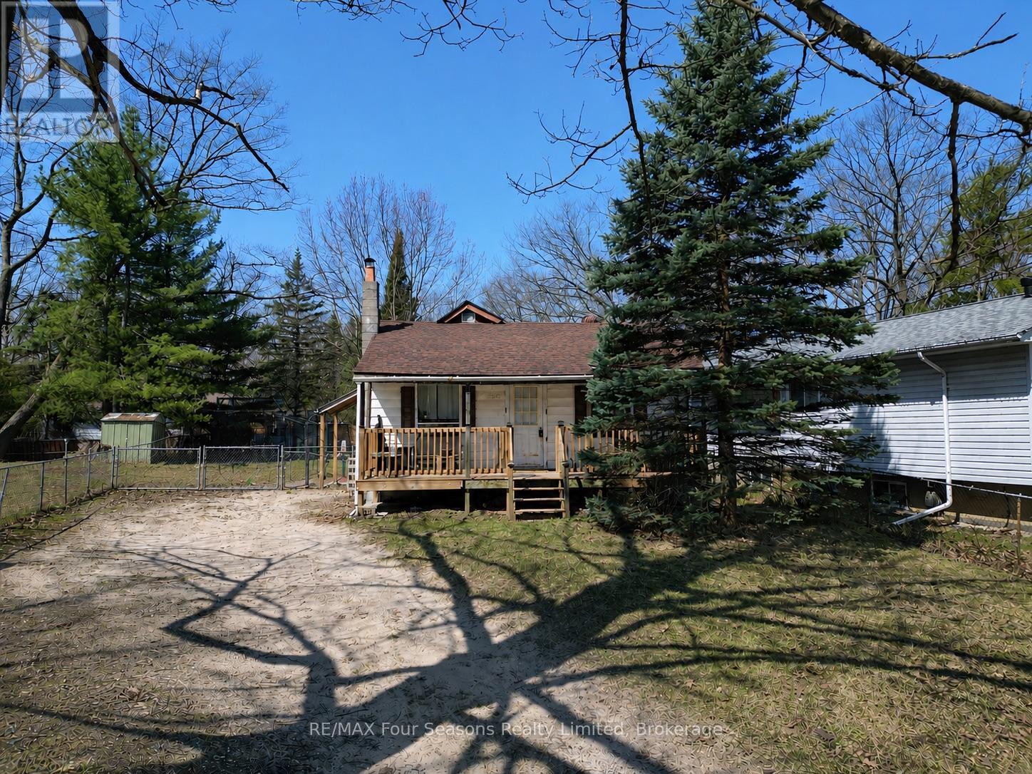 196 MELROSE AVENUE, Wasaga Beach, Ontario