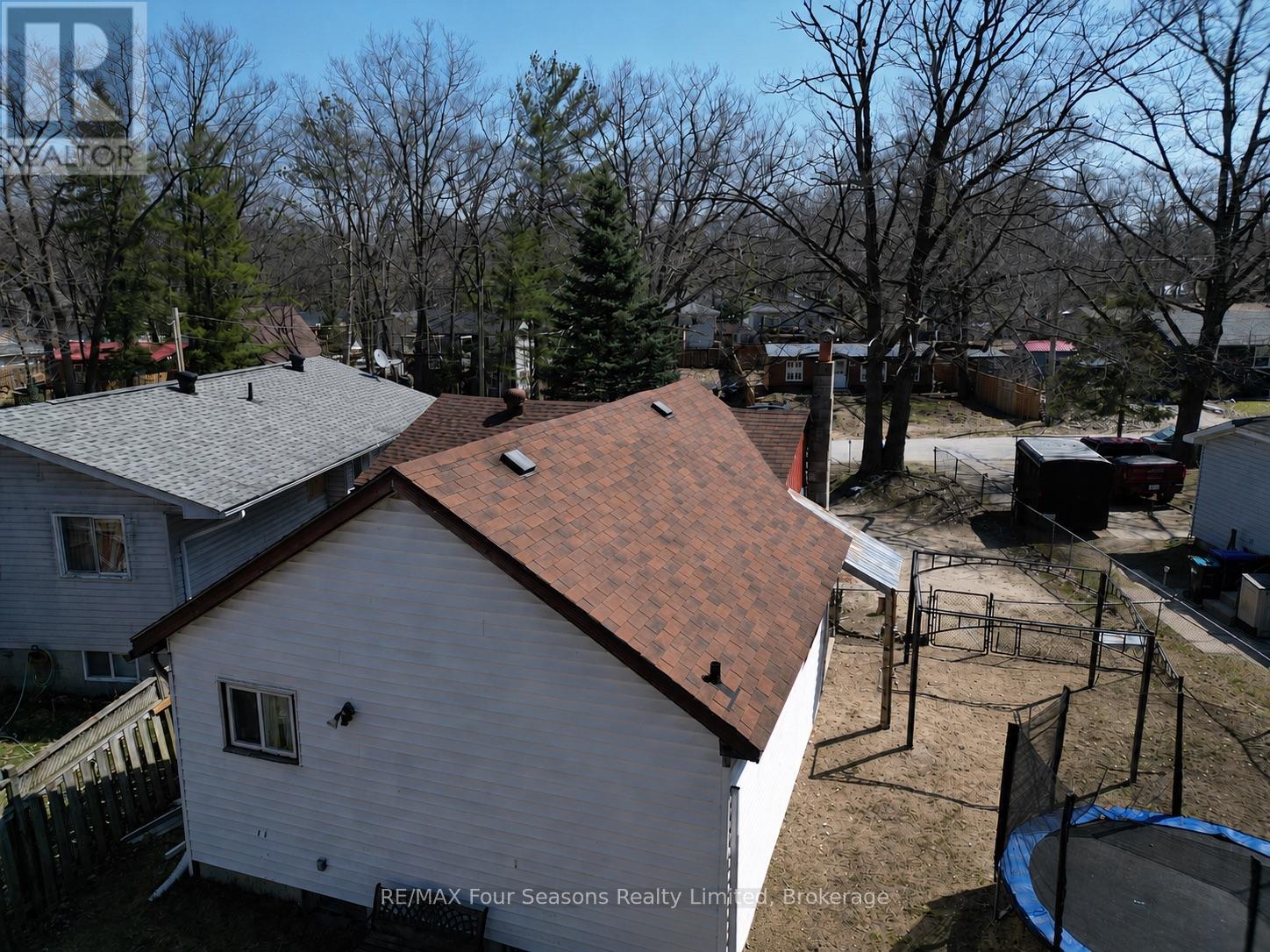 196 Melrose Avenue, Wasaga Beach, Ontario  L9Z 2T1 - Photo 5 - S13126978