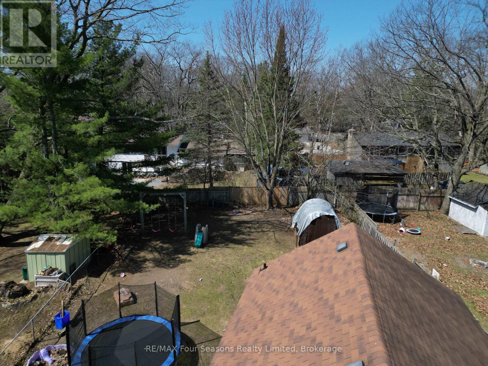 196 Melrose Avenue, Wasaga Beach, Ontario  L9Z 2T1 - Photo 6 - S13126978