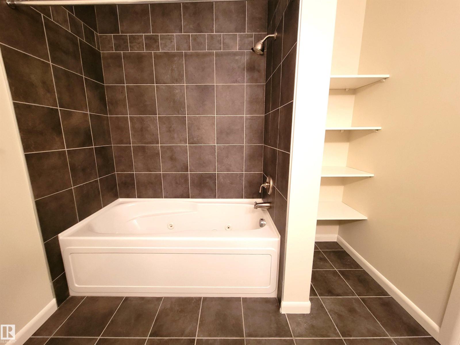 #442 160 Magrath Rd Nw, Edmonton, Alberta  T6R 3T7 - Photo 17 - E4487587