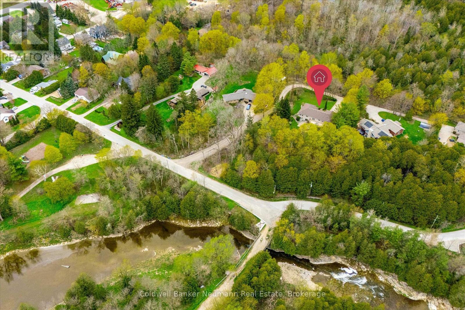 25 Riverview Drive, Centre Wellington, Ontario  N0B 1S0 - Photo 48 - X13126806
