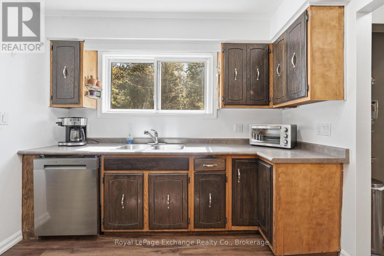 81 Victoria Street, Kincardine, Ontario  N0G 2T0 - Photo 13 - X13126846