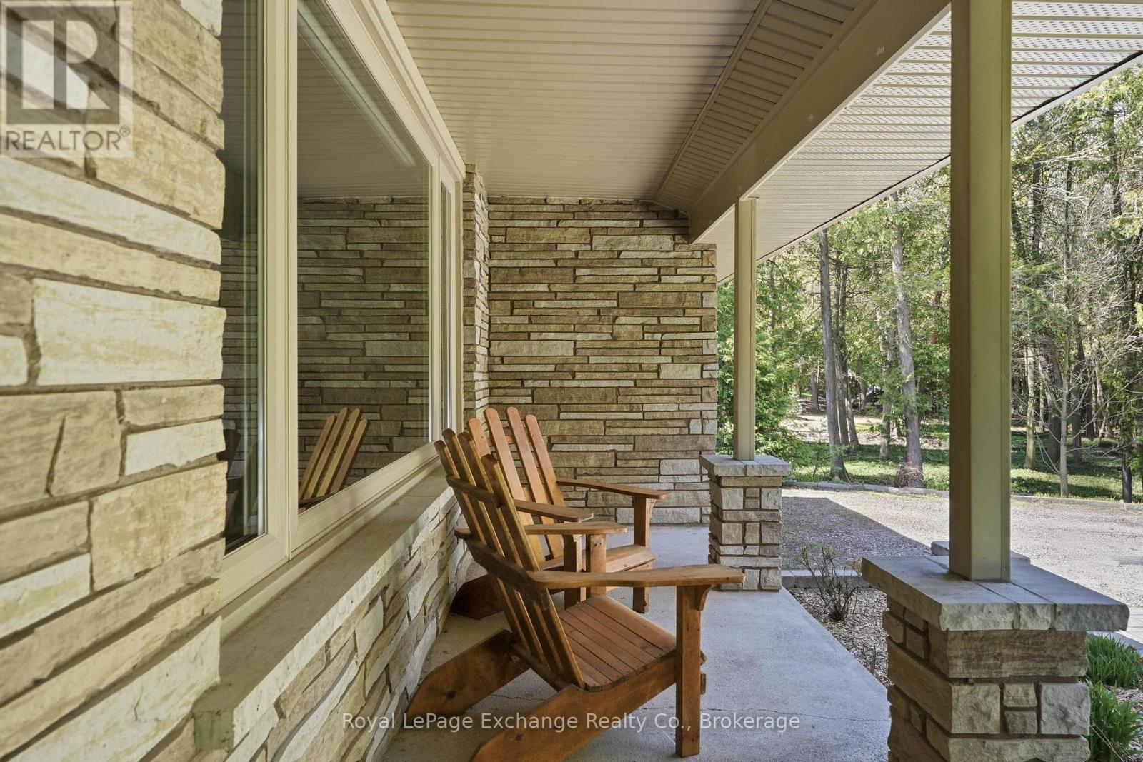 81 Victoria Street, Kincardine, Ontario  N0G 2T0 - Photo 2 - X13126846