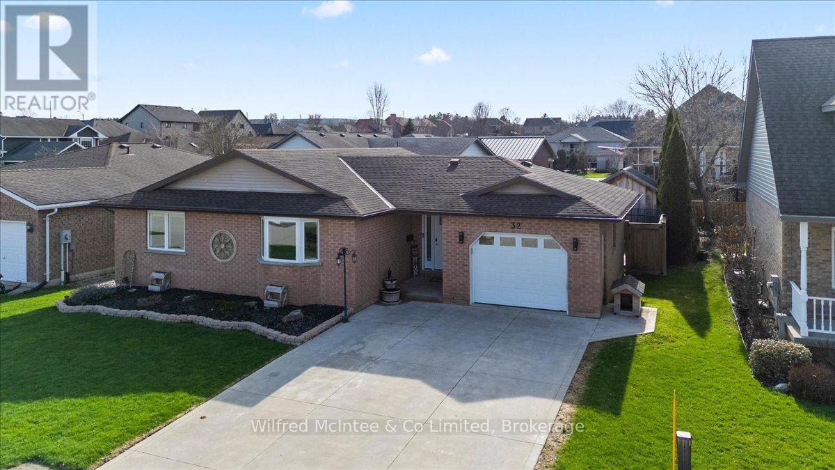 32 West River Road, Brockton, Ontario  N0G 2V0 - Photo 3 - X13126894