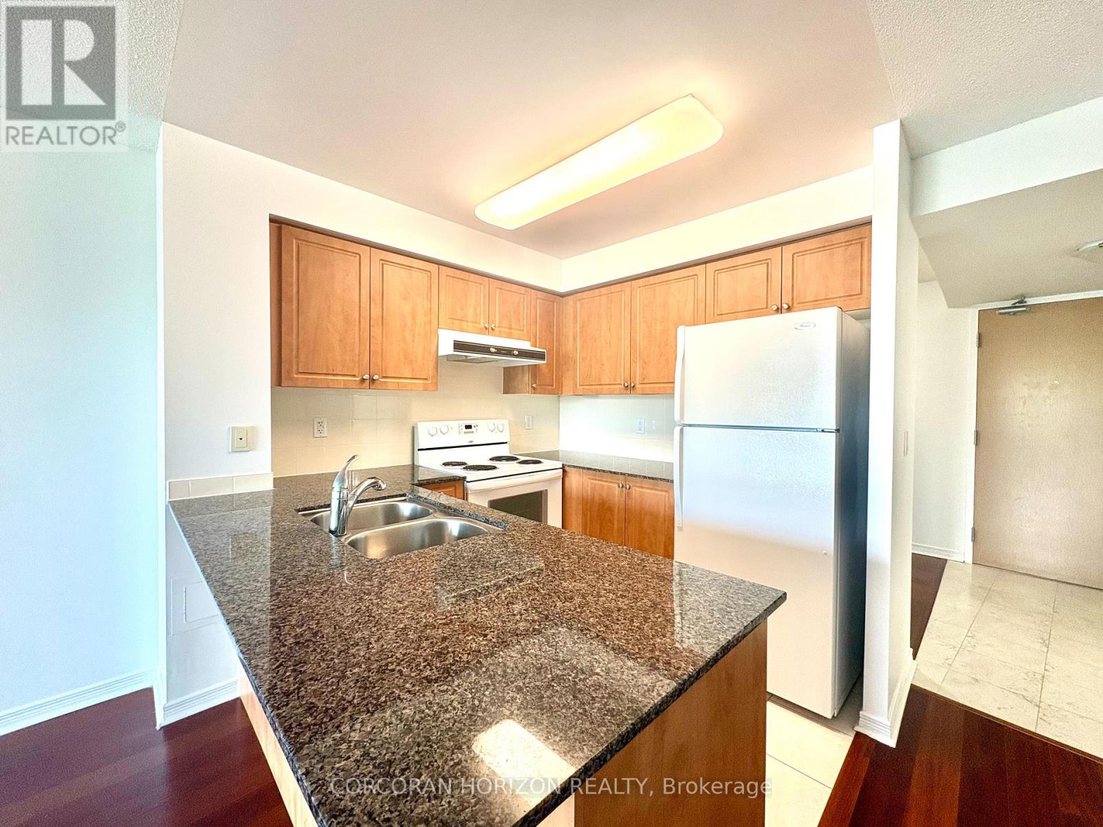 216 - 503 Beecroft Road, Toronto, Ontario  M2N 0A2 - Photo 3 - C13126904
