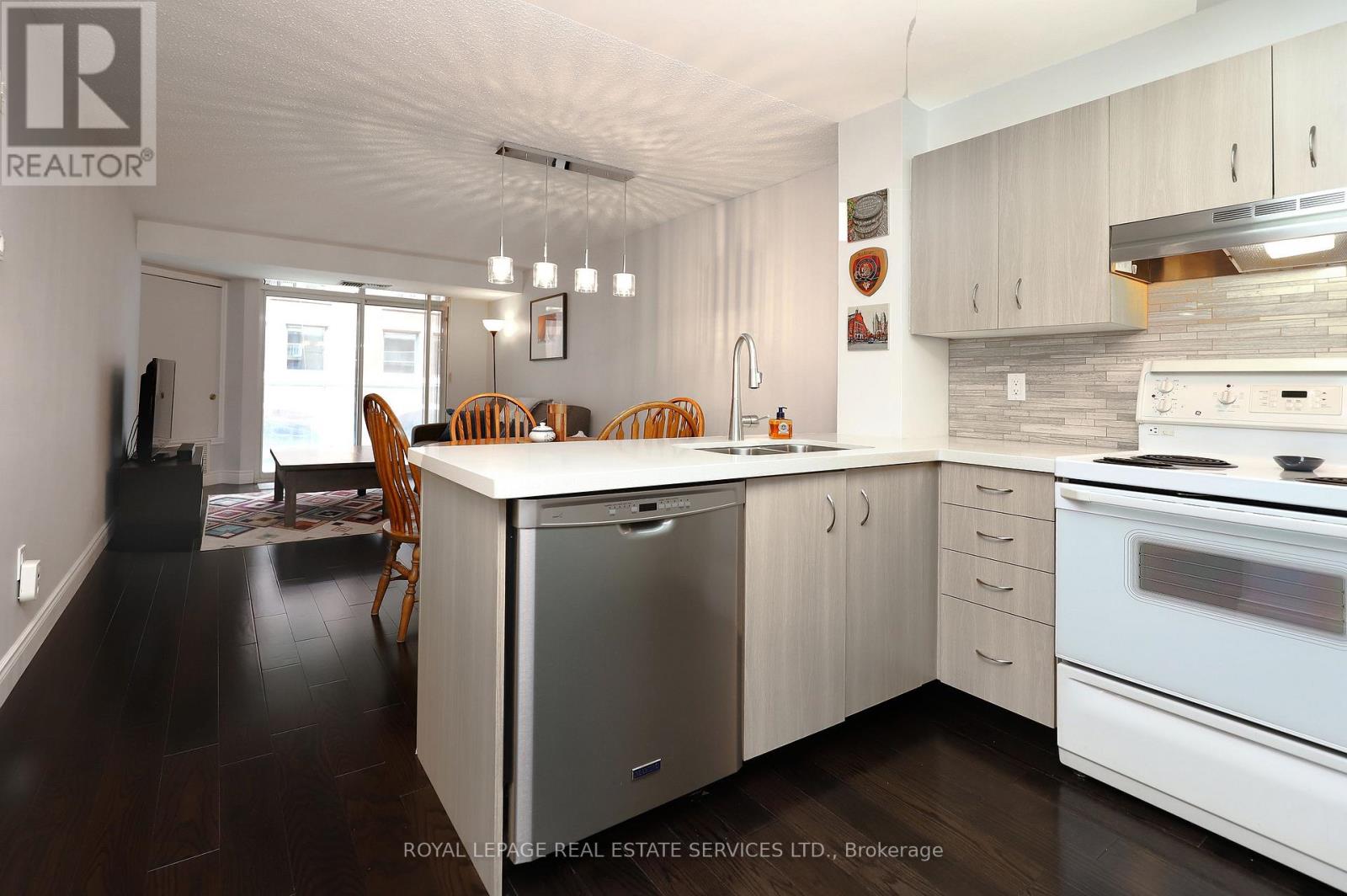 504 - 105 Victoria Street, Toronto, Ontario  M5C 3B4 - Photo 11 - C13126936