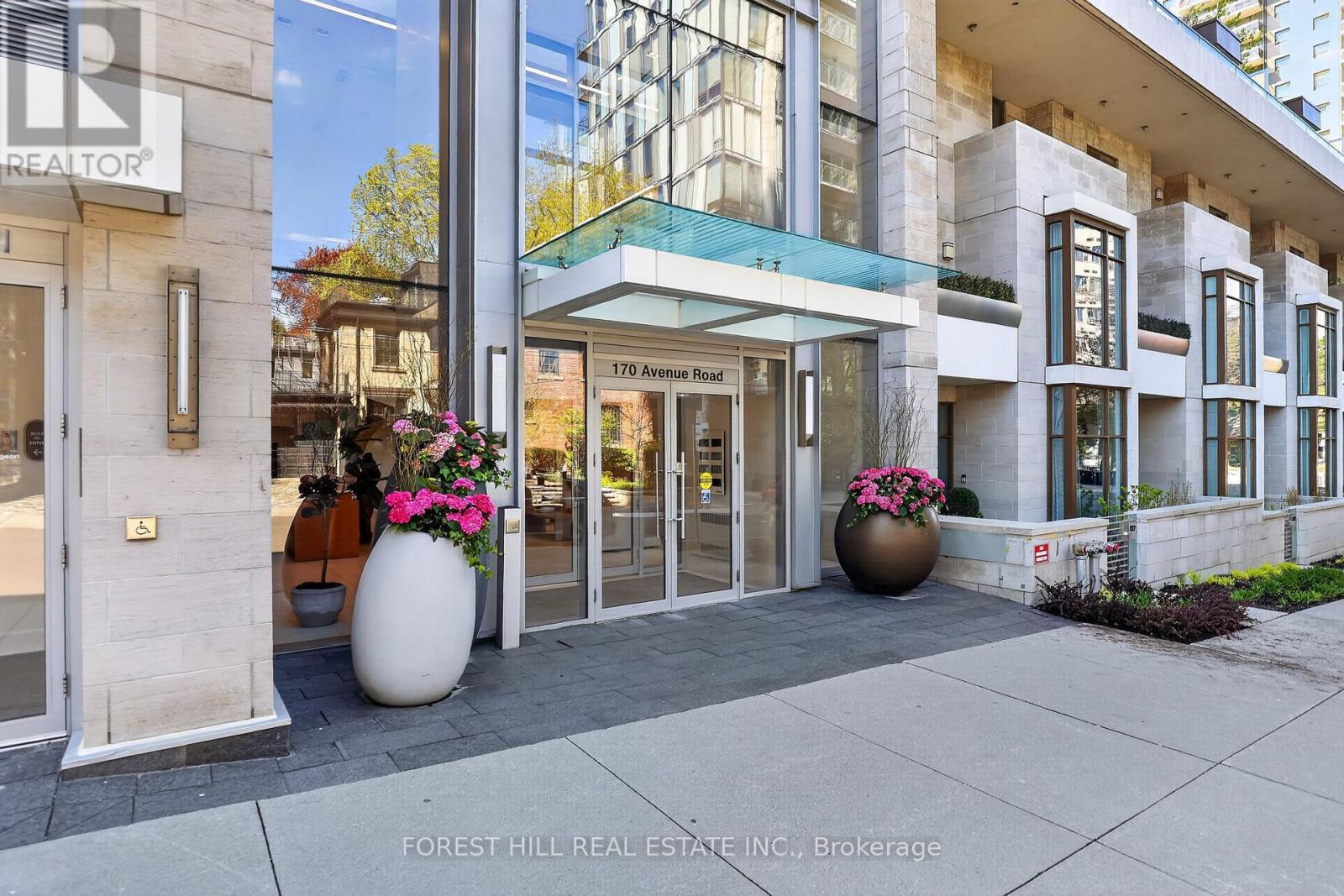 303 - 170 Avenue Road, Toronto, Ontario  M5R 0A4 - Photo 2 - C13127062