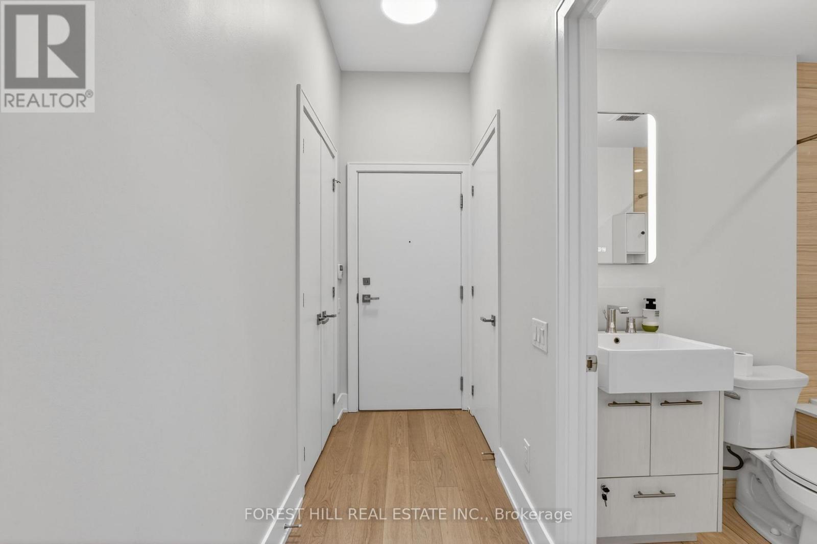 303 - 170 Avenue Road, Toronto, Ontario  M5R 0A4 - Photo 3 - C13127062
