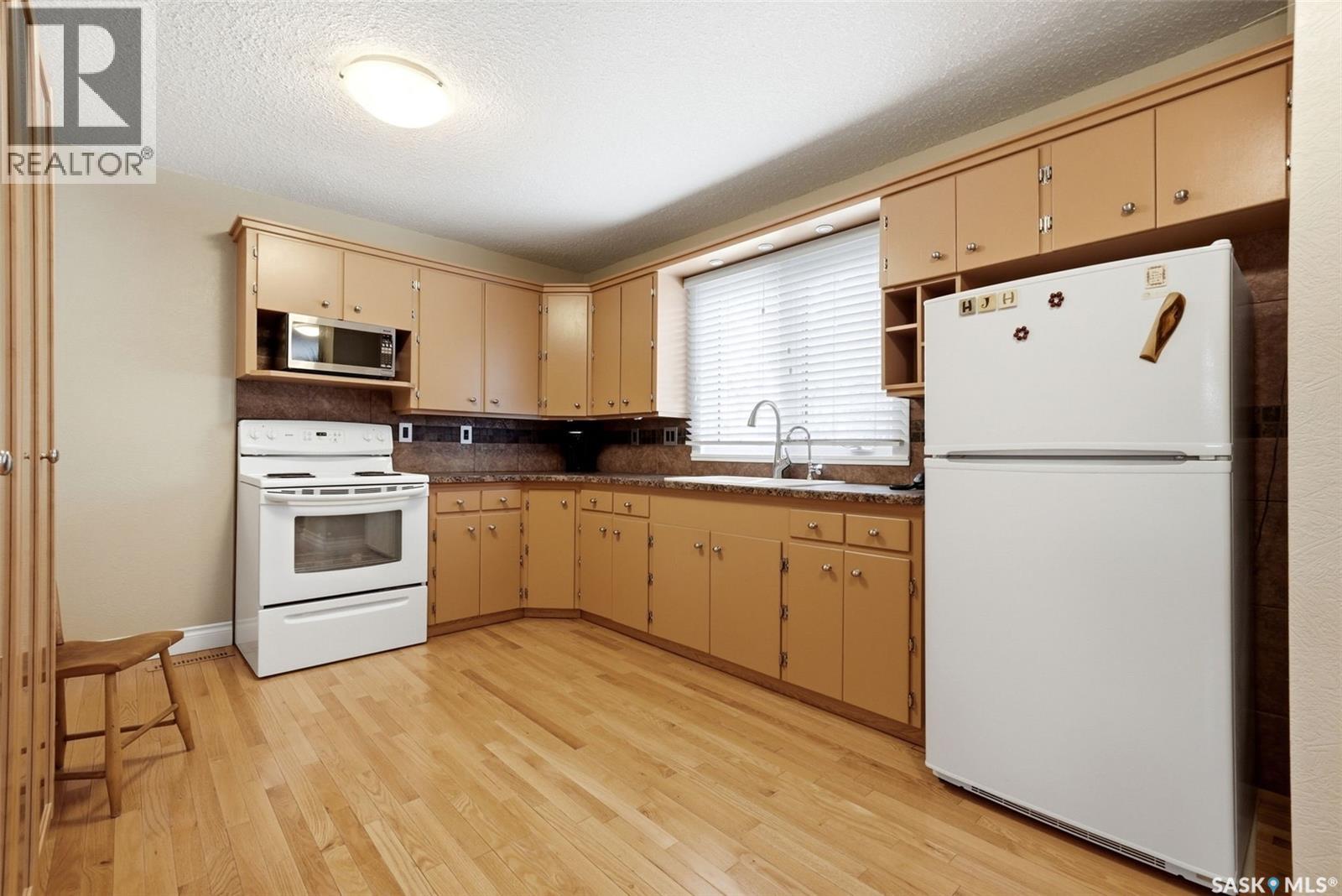 229 20th Avenue E, Regina, Saskatchewan  S4N 1J5 - Photo 7 - SK035722