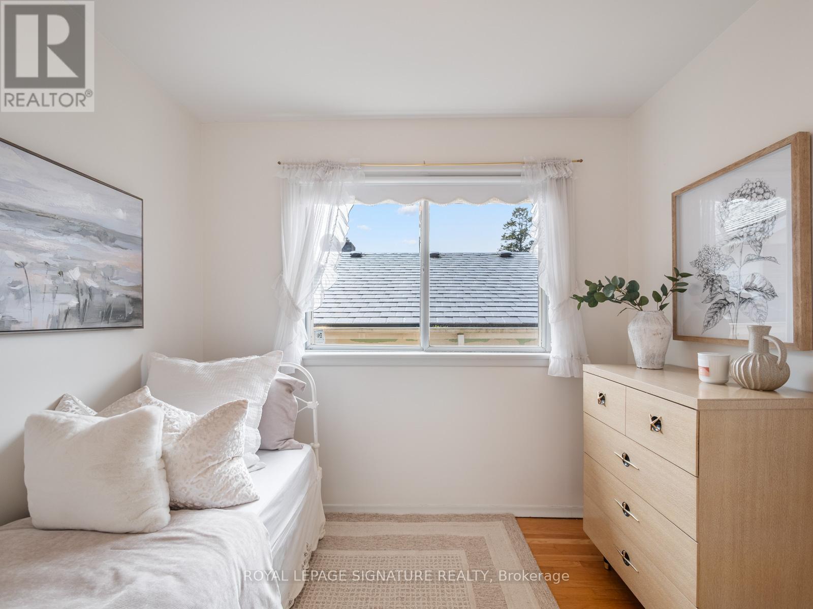 25 Stavely Avenue, Toronto, Ontario  M1K 4P2 - Photo 16 - E13126728