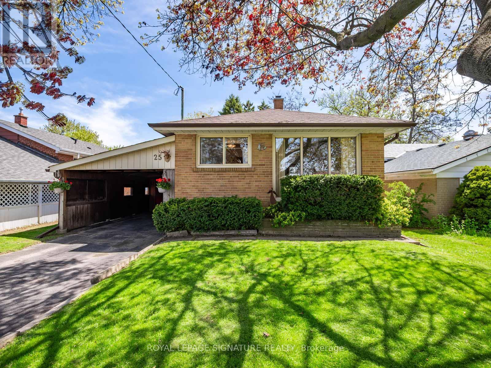 25 Stavely Avenue, Toronto, Ontario  M1K 4P2 - Photo 3 - E13126728