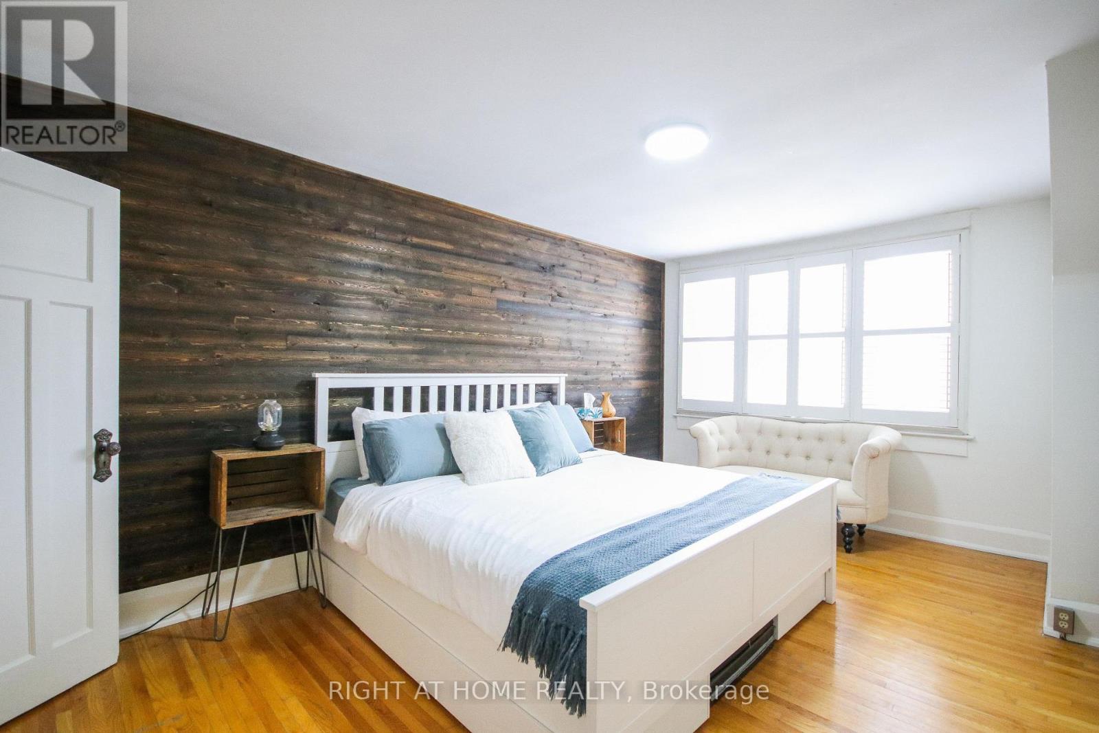 44 Rhodes Avenue, Toronto, Ontario  M4L 2Z9 - Photo 16 - E13126964