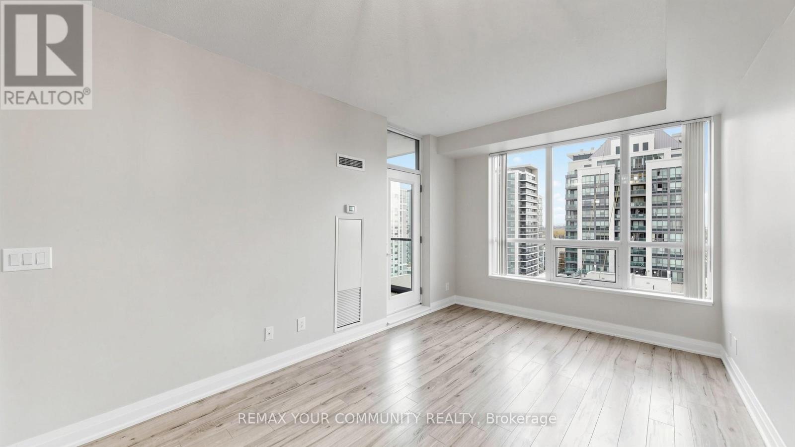 1110 - 20 North Park Road, Vaughan, Ontario  L4J 0G7 - Photo 3 - N13115792
