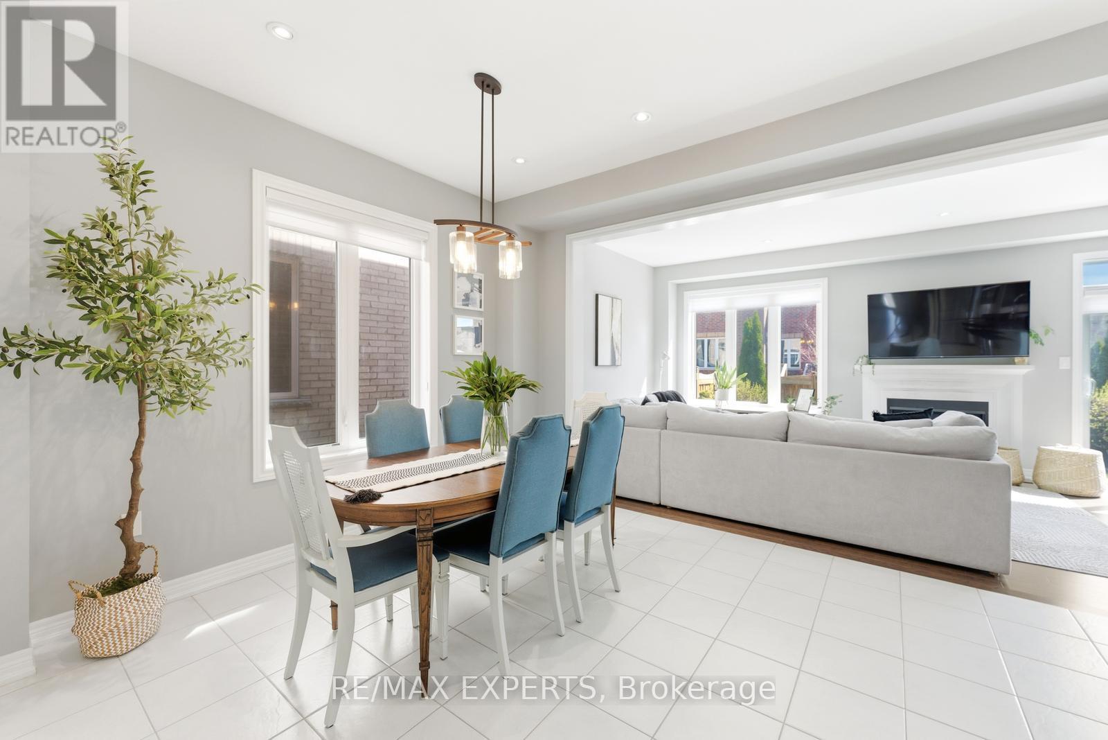 45 Bright Land Drive, Vaughan, Ontario  L4H 3N5 - Photo 4 - N13126558