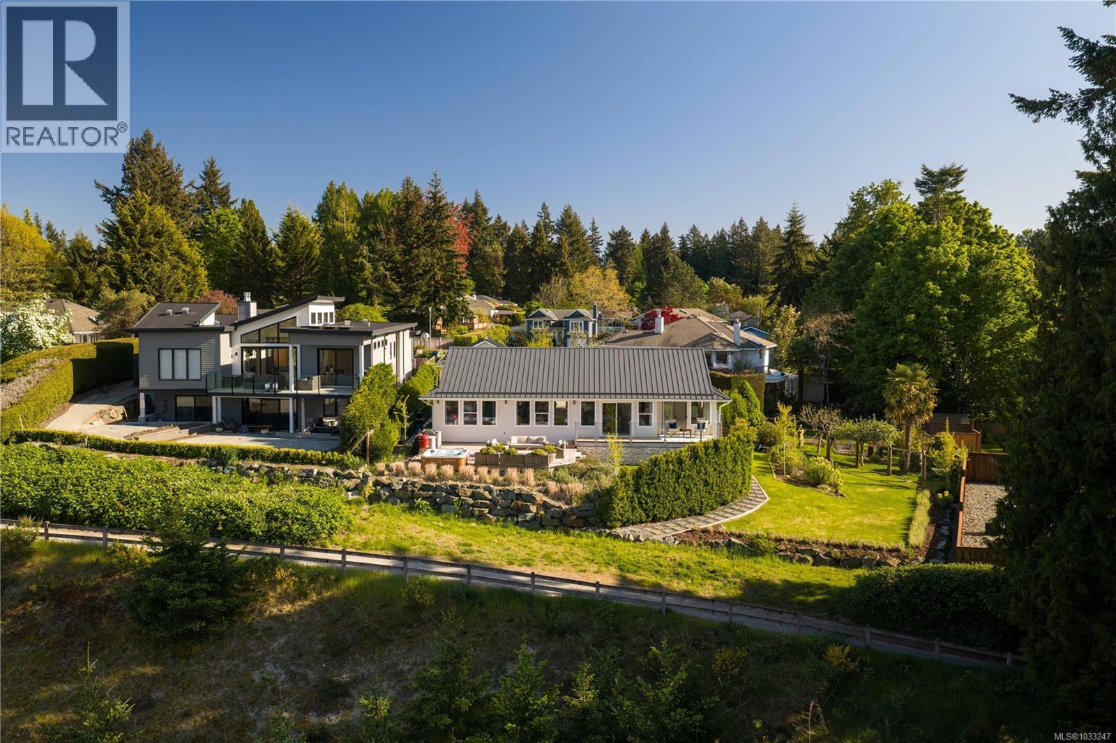 790 Del Monte Pl, Saanich, British Columbia  V8Y 2W3 - Photo 47 - 1033247