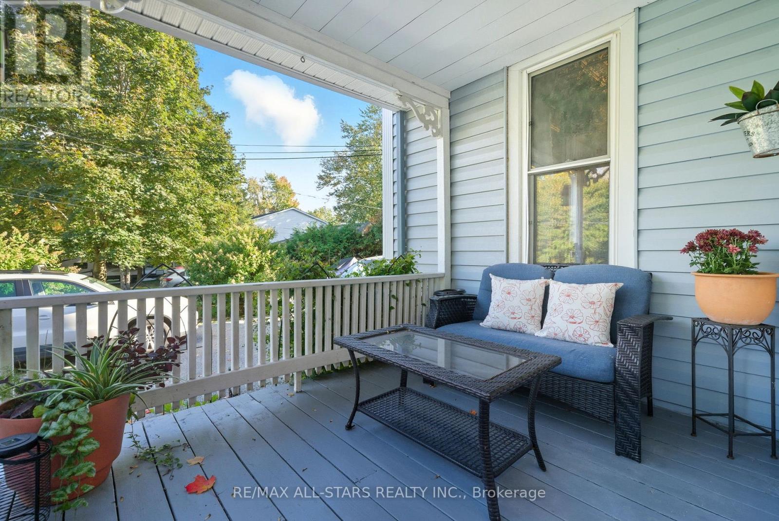 20 Keene Street, Scugog, Ontario  L0C 1G0 - Photo 4 - E13126924