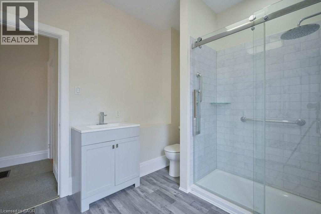 12 Clarence Place, Kitchener, Ontario  N2H 2L2 - Photo 27 - 40826789