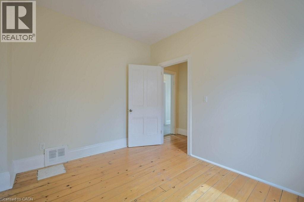 12 Clarence Place, Kitchener, Ontario  N2H 2L2 - Photo 30 - 40826789