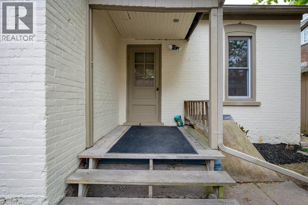 12 Clarence Place, Kitchener, Ontario  N2H 2L2 - Photo 41 - 40826789