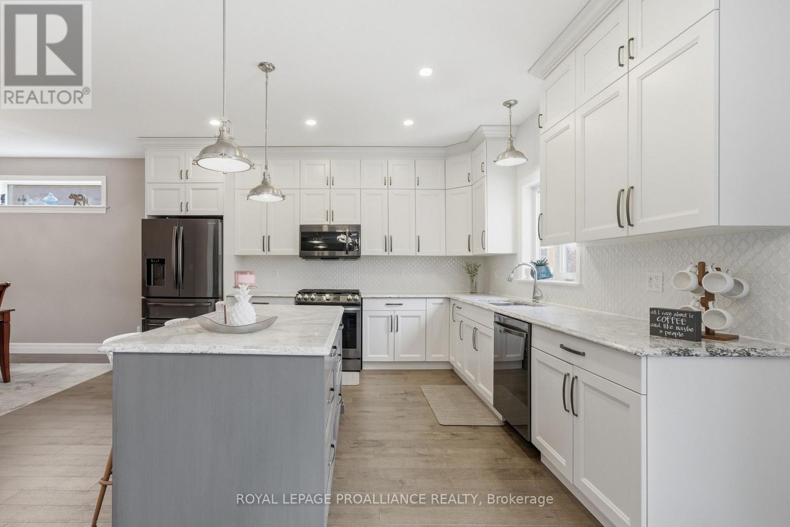 57 Appledene Drive, Quinte West, Ontario  K8V 0H6 - Photo 11 - X13126876