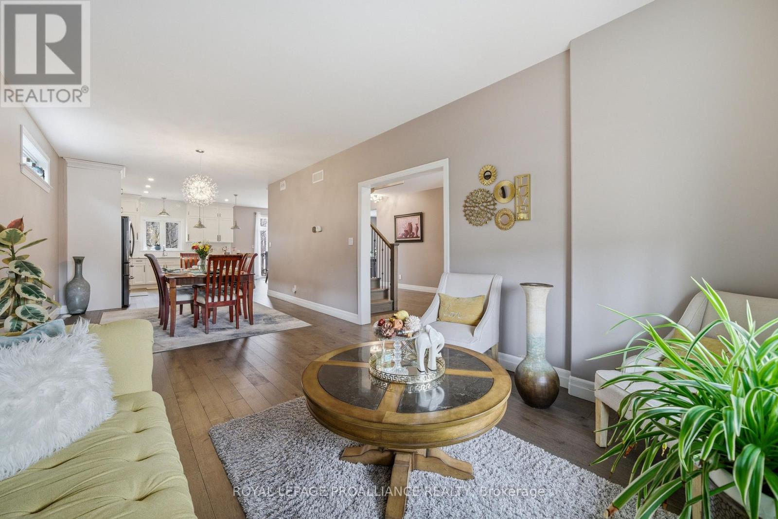 57 Appledene Drive, Quinte West, Ontario  K8V 0H6 - Photo 5 - X13126876