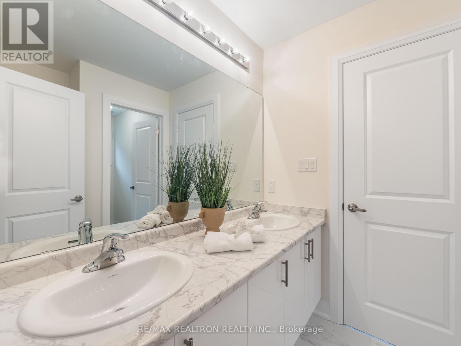 1125 Cole Street, Innisfil, Ontario  L9S 4R7 - Photo 21 - N13126698