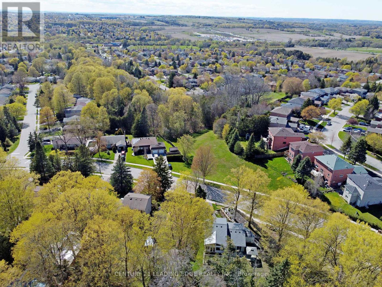 323 Waratah Avenue, Newmarket, Ontario  L3Y 5J3 - Photo 48 - N13126704