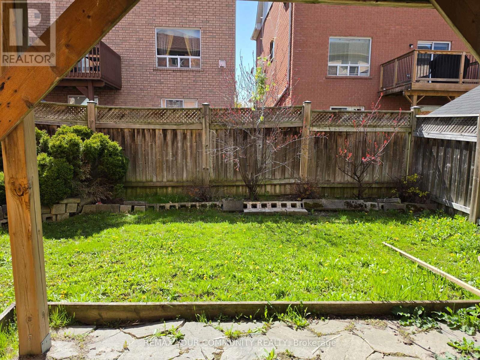 69 Gail Parks Crescent, Newmarket, Ontario  L3X 3B9 - Photo 19 - N13126708