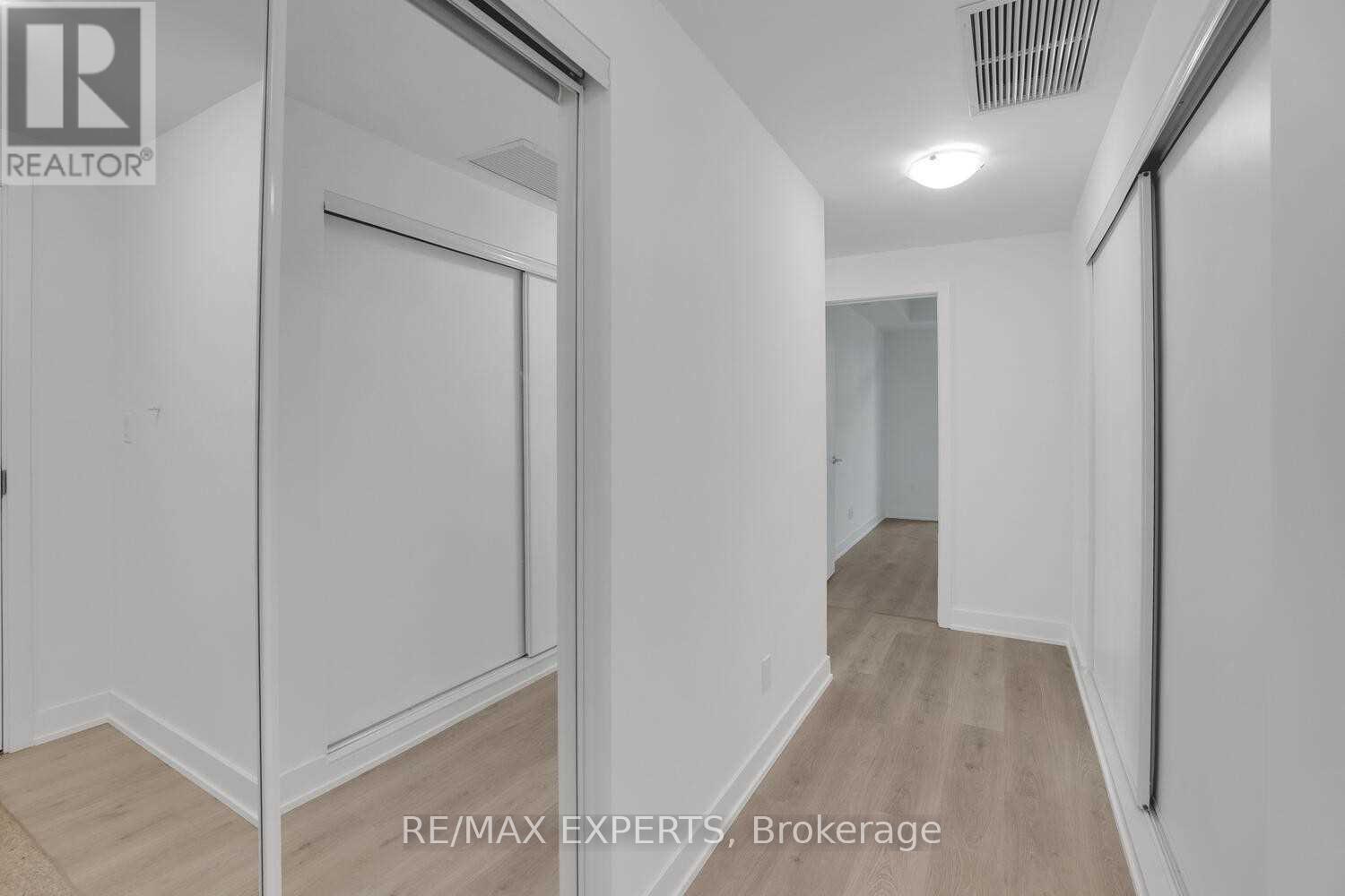 309 - 1709 Bur Oak Avenue, Markham, Ontario  L6E 0V7 - Photo 8 - N13126768
