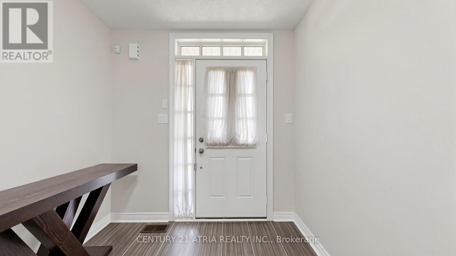 2918 Elgin Mills Road E, Markham, Ontario  L6C 0E5 - Photo 2 - N13126824