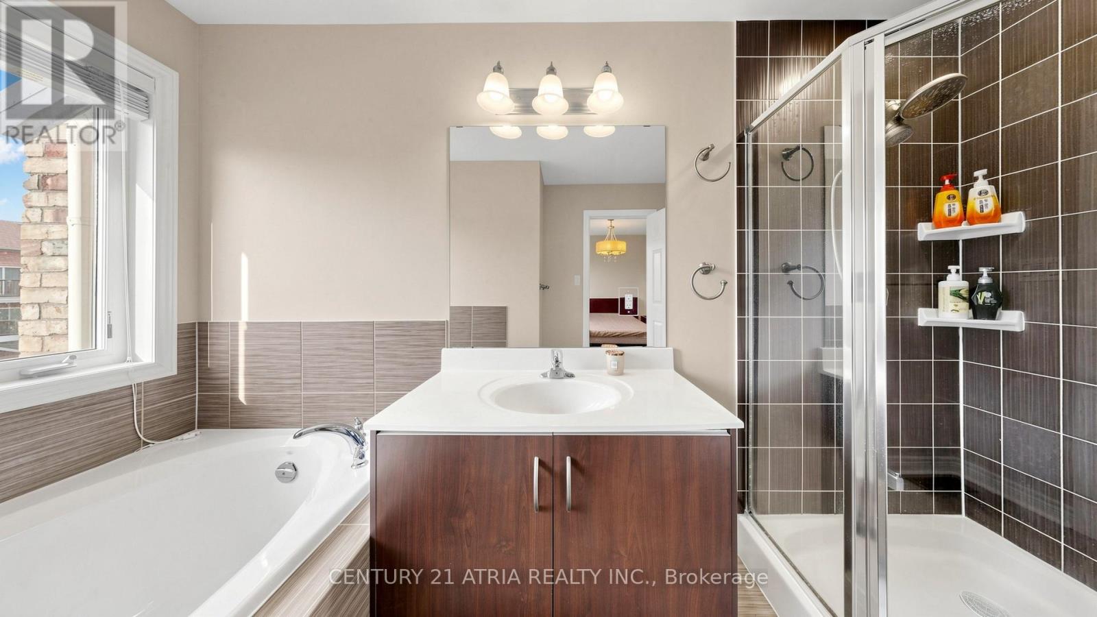 2918 Elgin Mills Road E, Markham, Ontario  L6C 0E5 - Photo 31 - N13126824