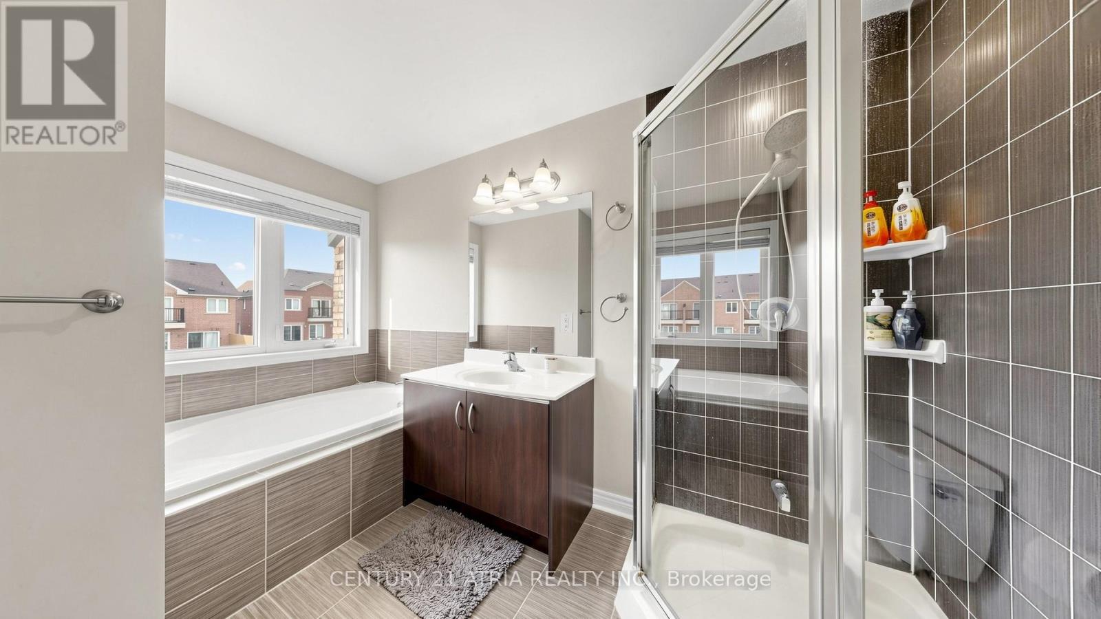 2918 Elgin Mills Road E, Markham, Ontario  L6C 0E5 - Photo 32 - N13126824