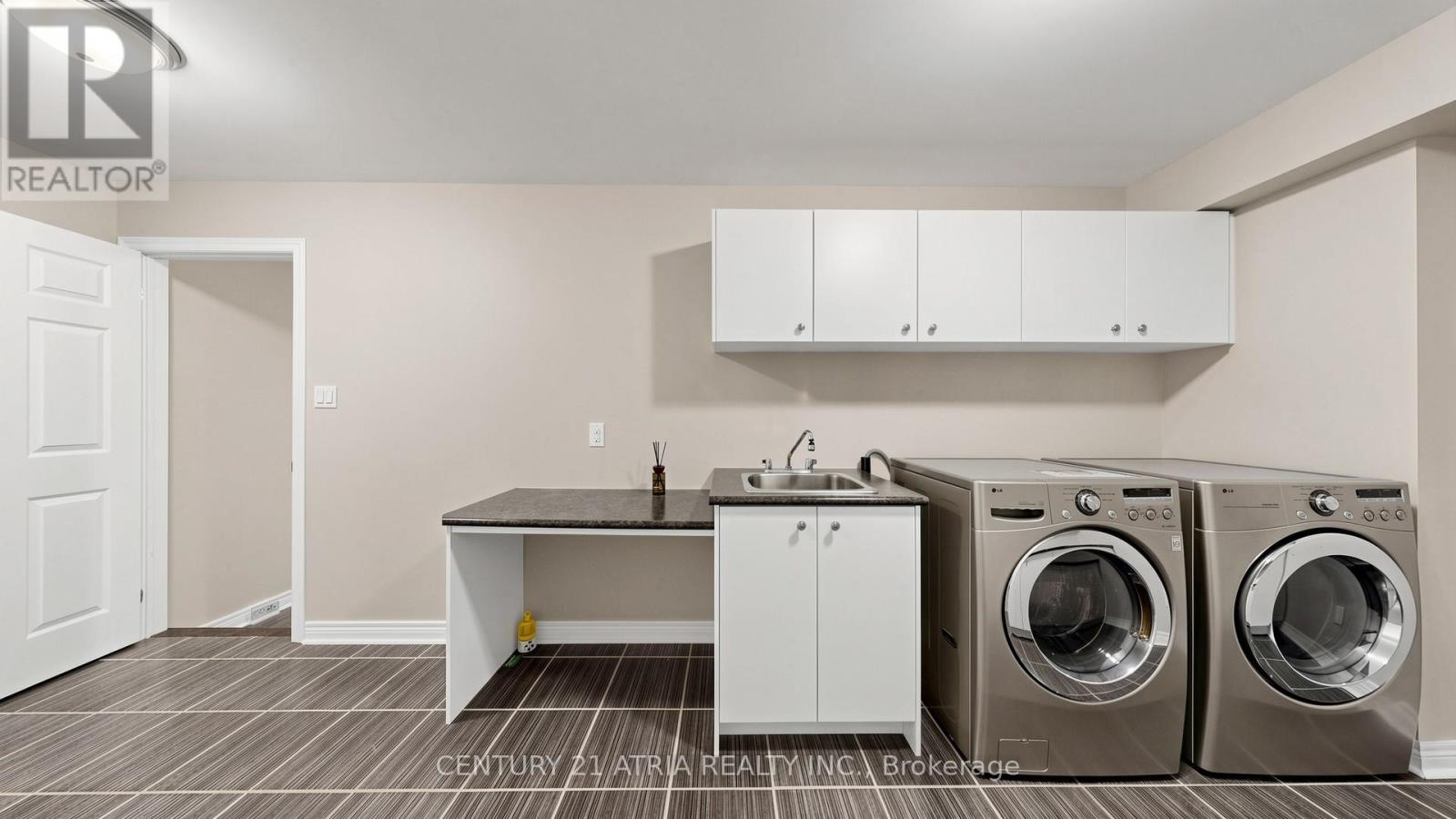 2918 Elgin Mills Road E, Markham, Ontario  L6C 0E5 - Photo 34 - N13126824