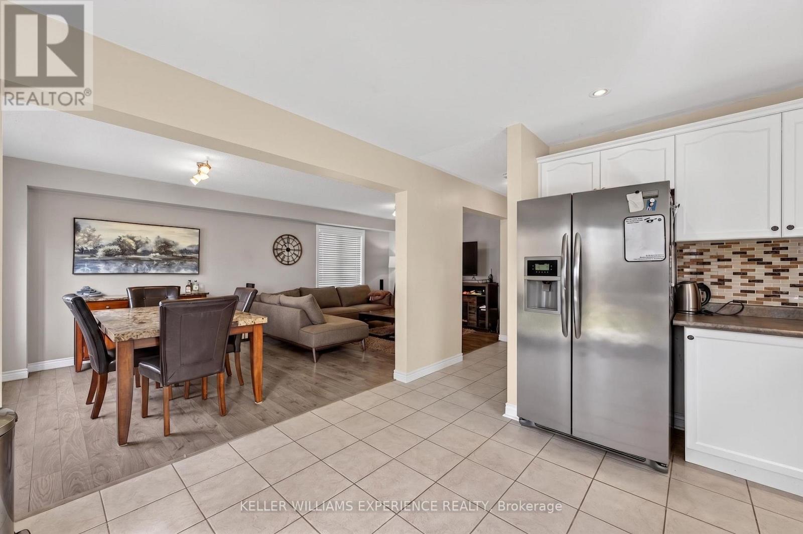 23 Burbank Circle, Adjala-Tosorontio (Everett), Ontario  L0M 1J0 - Photo 10 - N13126956