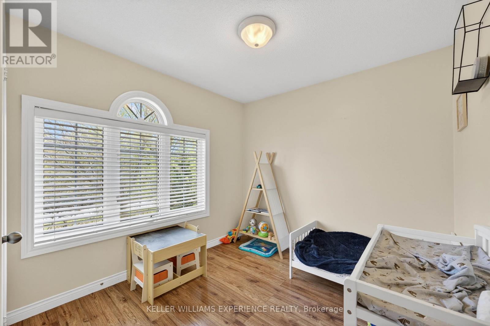 23 Burbank Circle, Adjala-Tosorontio (Everett), Ontario  L0M 1J0 - Photo 15 - N13126956