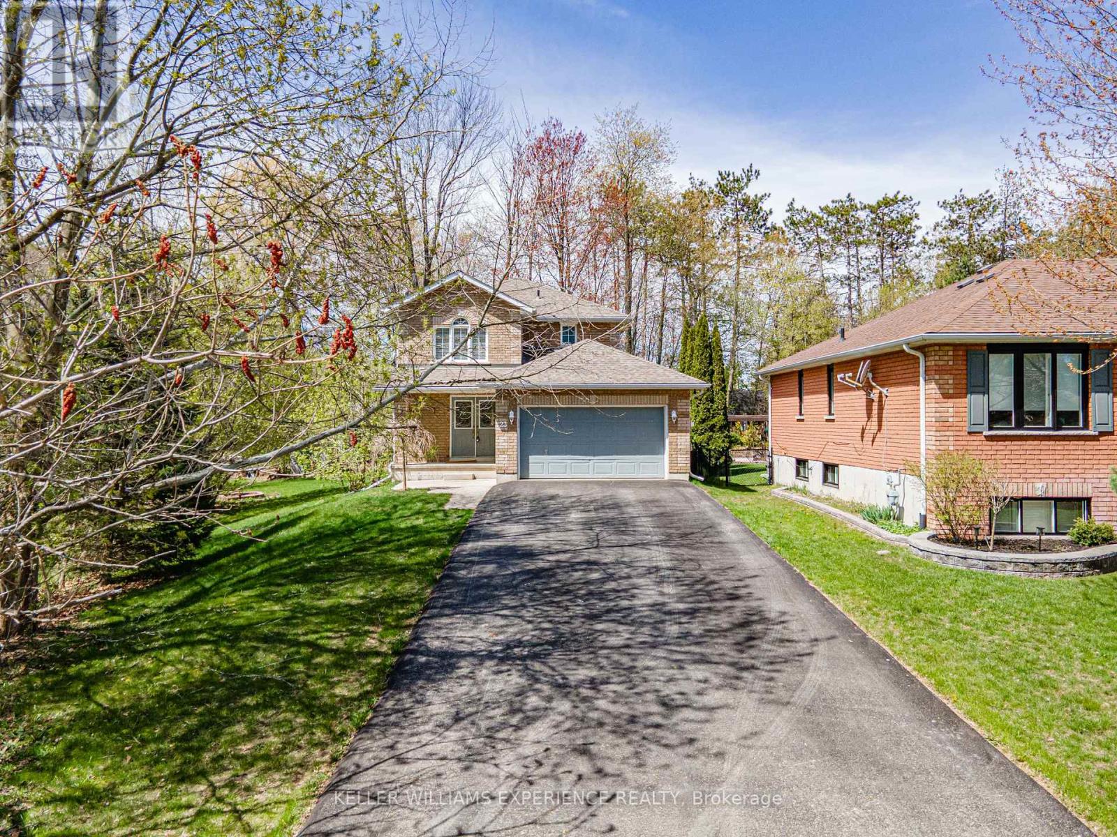 23 Burbank Circle, Adjala-Tosorontio (Everett), Ontario  L0M 1J0 - Photo 2 - N13126956