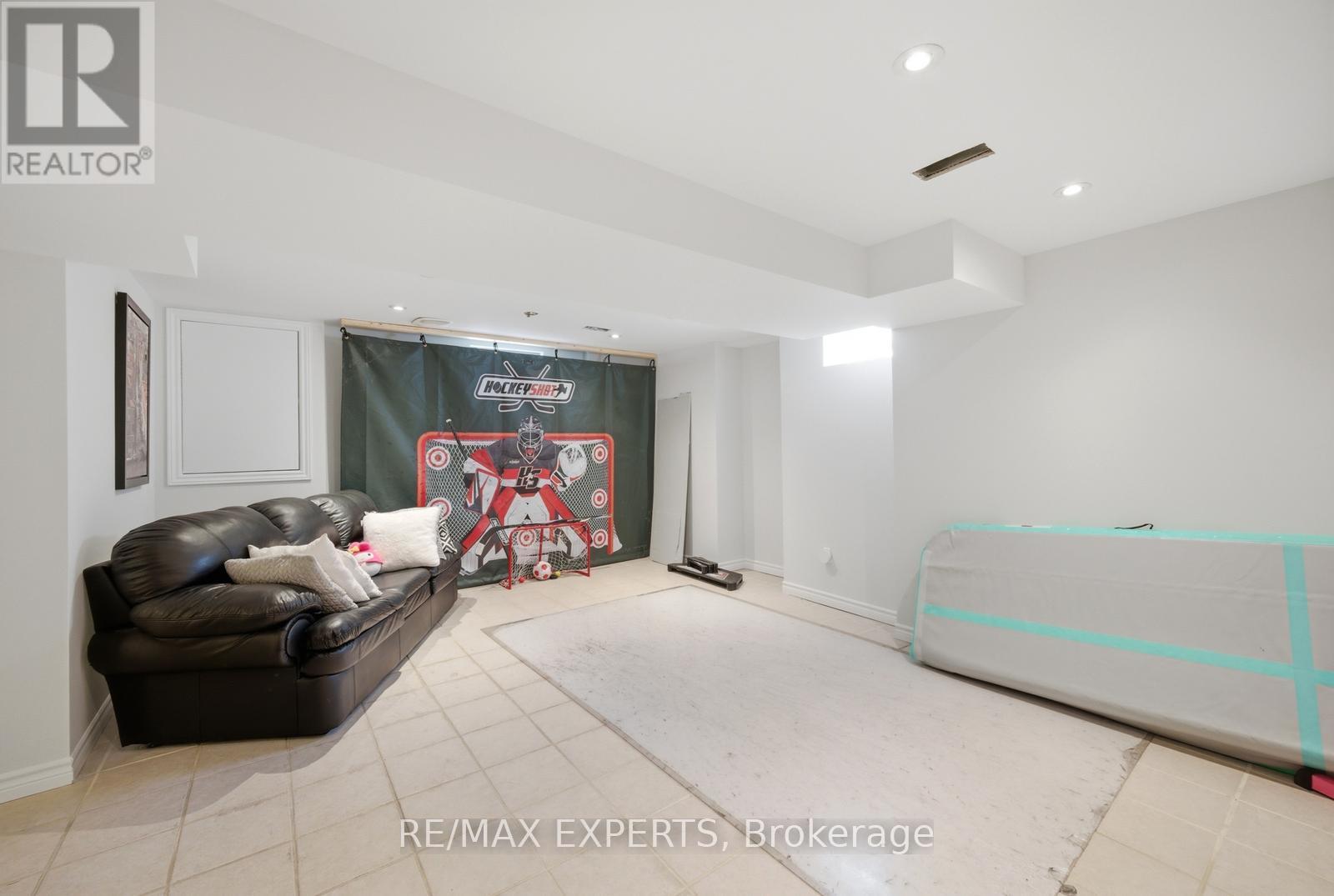 27 Dolce Crescent, Vaughan, Ontario  L4H 3C7 - Photo 38 - N13127008