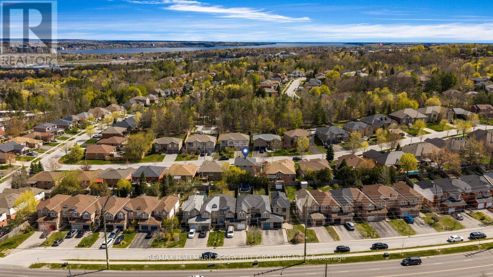 168 Wildwood Trail, Barrie (Ardagh), Ontario  L4N 9Y6 - Photo 19 - S13126656