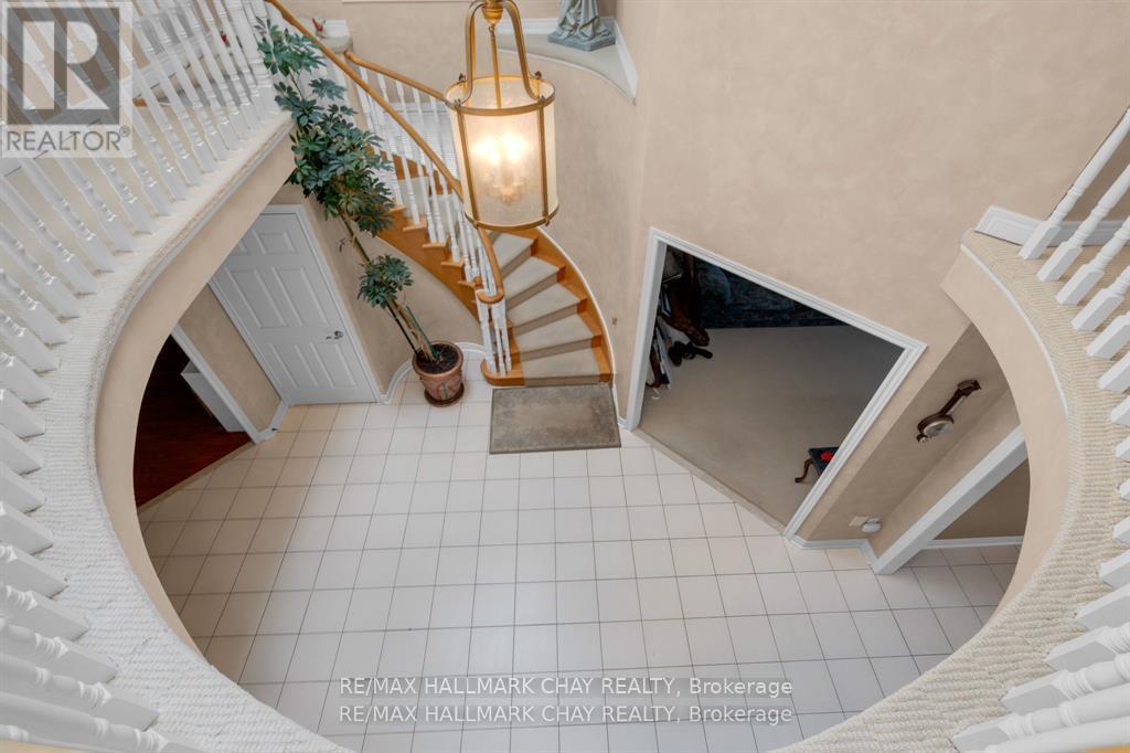 82 Bishop Drive, Barrie (Ardagh), Ontario  L4N 7P4 - Photo 17 - S13126668