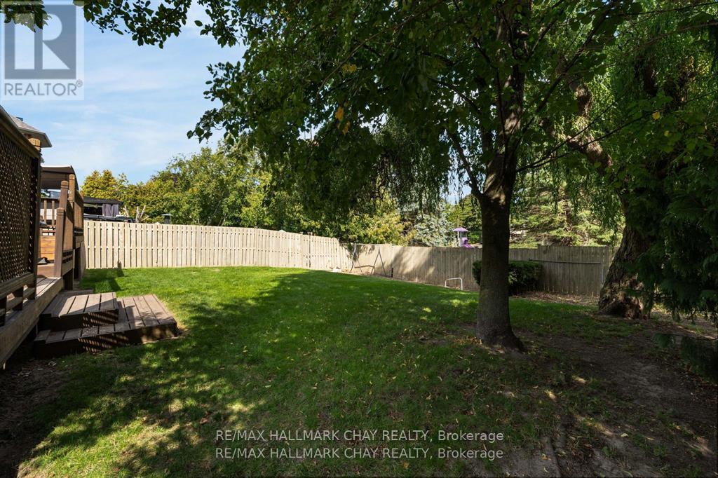 82 Bishop Drive, Barrie (Ardagh), Ontario  L4N 7P4 - Photo 29 - S13126668