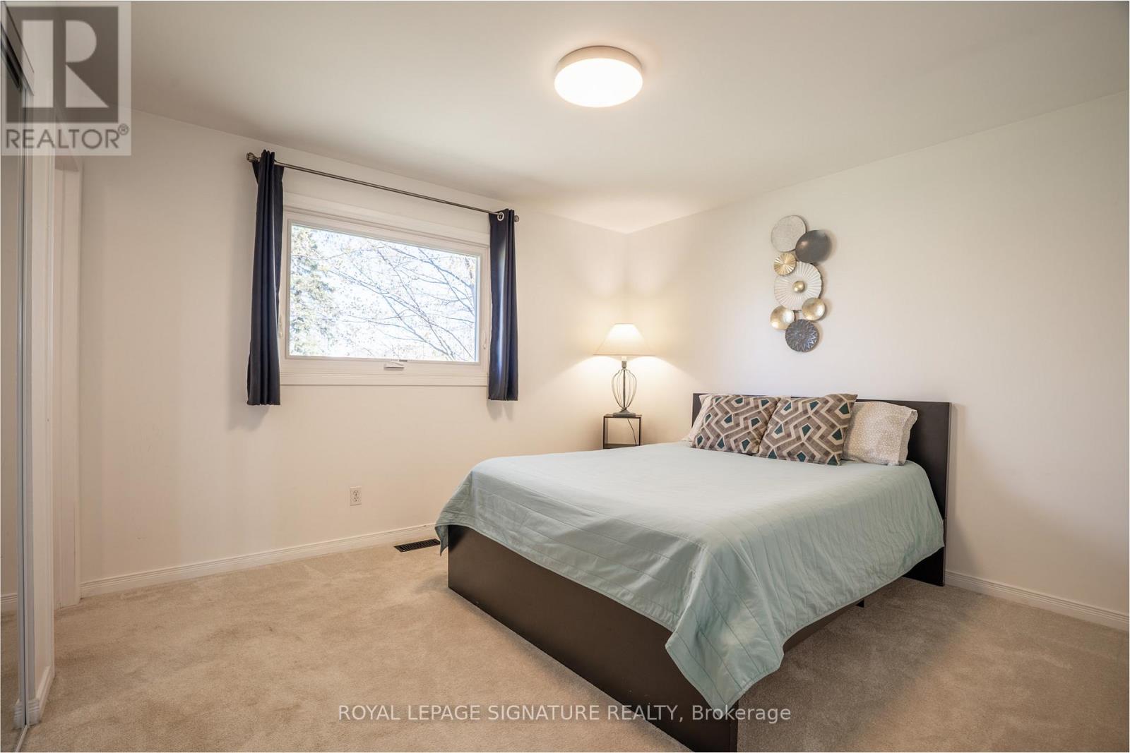 34 Champlain Crescent, Oro-Medonte (Warminster), Ontario  L0K 1E0 - Photo 14 - S13126906