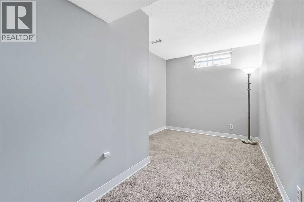 399 Maitland Crescent Ne, Calgary, Alberta  T2A 5T6 - Photo 21 - A2306656