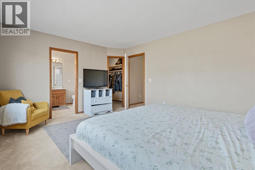 133 Carr Crescent, Okotoks, Alberta  T1S 1E5 - Photo 17 - A2308627