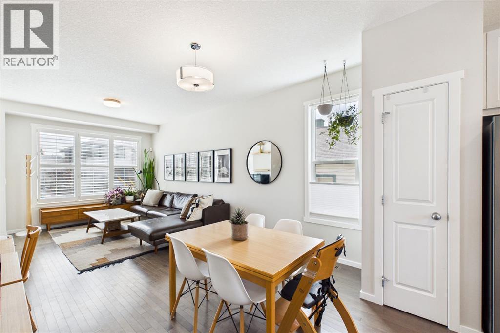 820 21 Avenue SE, Calgary, Alberta  T2G 1N1 - Photo 6 - A2309129