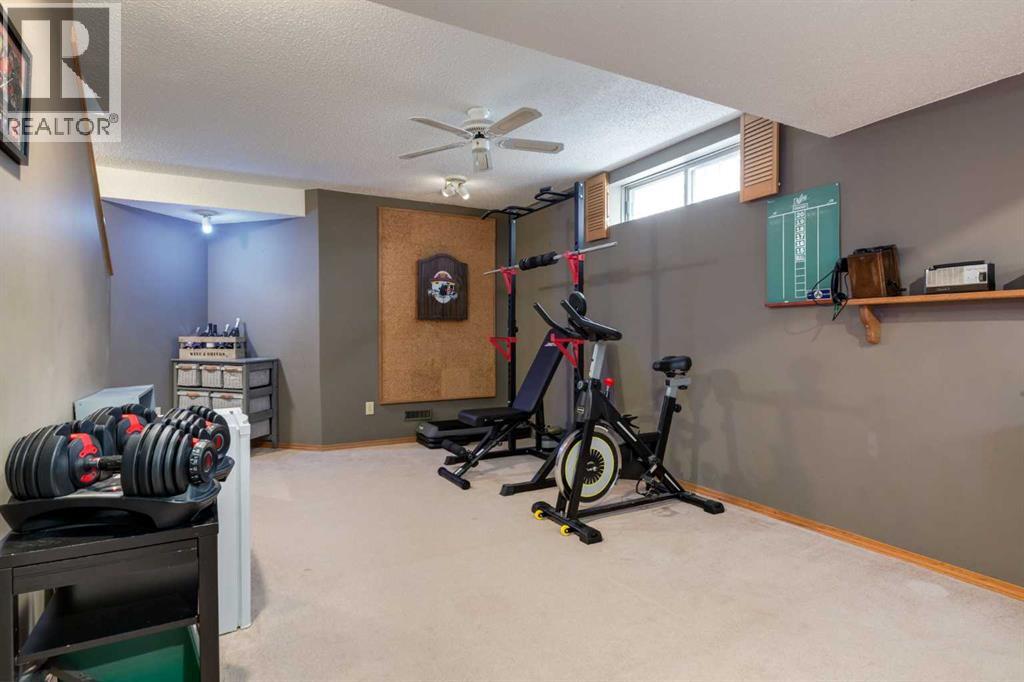 159 Macewan Drive Nw, Calgary, Alberta  T3K 3G5 - Photo 32 - A2309354