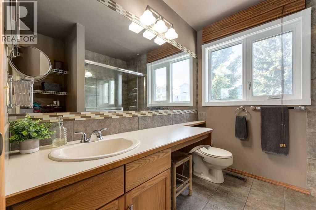 159 Macewan Drive Nw, Calgary, Alberta  T3K 3G5 - Photo 22 - A2309354