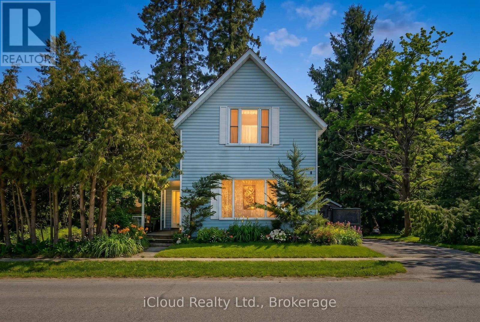 316 GORDON STREET, Shelburne, Ontario